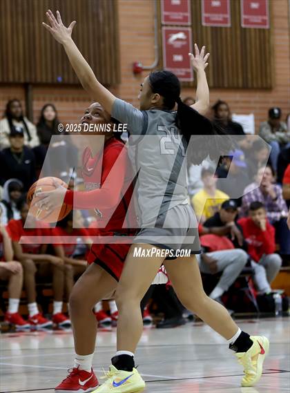 Thumbnail 1 in Etiwanda @ Carondelet (Sabrina Ionescu Showcase) photogallery.