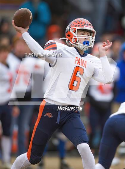 Thumbnail 2 in Nashville vs. Pana (IHSA 2A Quarterfinals) photogallery.