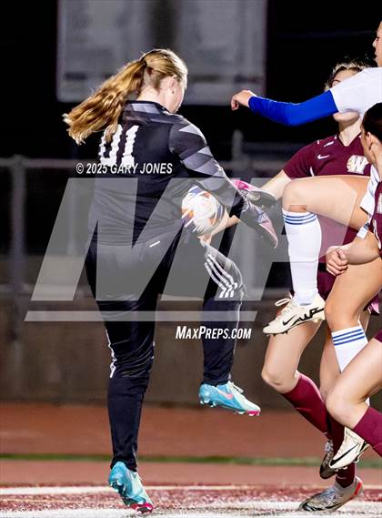 Thumbnail 2 in Davis Sr. @ Whitney photogallery.