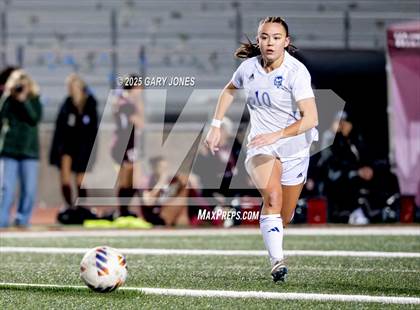 Thumbnail 3 in Davis Sr. @ Whitney photogallery.
