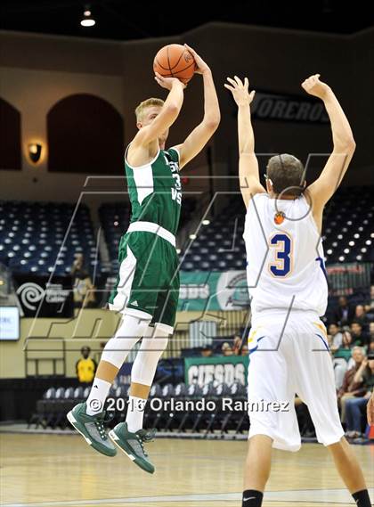 Thumbnail 2 in Brawley vs Mission Vista (CIF SDS D4 Final) photogallery.