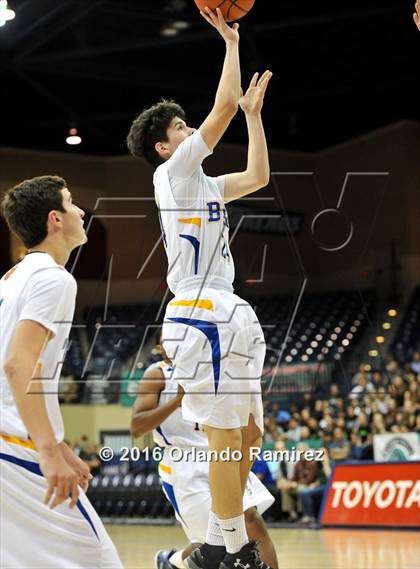 Thumbnail 3 in Brawley vs Mission Vista (CIF SDS D4 Final) photogallery.