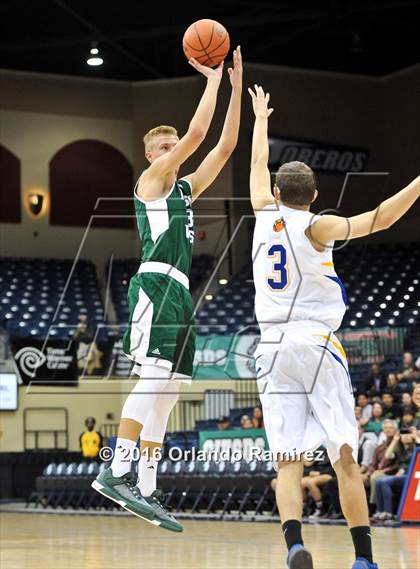 Thumbnail 3 in Brawley vs Mission Vista (CIF SDS D4 Final) photogallery.