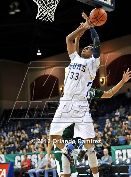 Thumbnail 1 in Brawley vs Mission Vista (CIF SDS D4 Final) photogallery.
