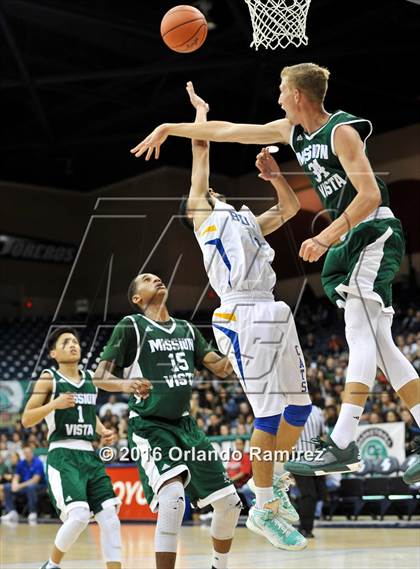 Thumbnail 3 in Brawley vs Mission Vista (CIF SDS D4 Final) photogallery.