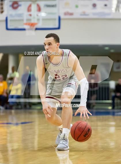 Thumbnail 1 in Sunrise Christian Academy vs. Memphis East photogallery.