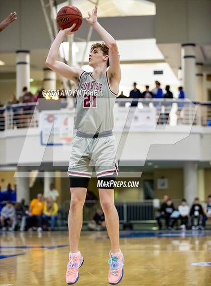 Thumbnail 3 in Sunrise Christian Academy vs. Memphis East photogallery.