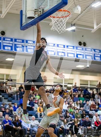 Thumbnail 3 in Sunrise Christian Academy vs. Memphis East photogallery.