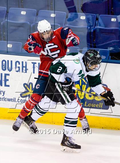 Thumbnail 2 in Central Catholic vs Austin Prep (MIAA Super 8 Game 1) photogallery.