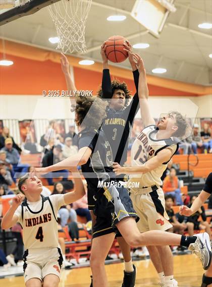 Thumbnail 2 in Grand Saline vs Malakoff photogallery.