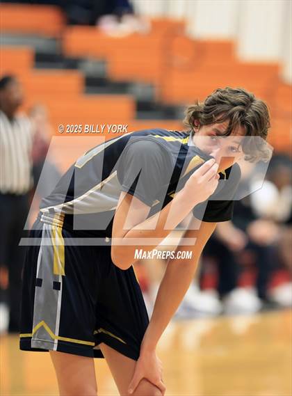 Thumbnail 1 in Grand Saline vs Malakoff photogallery.