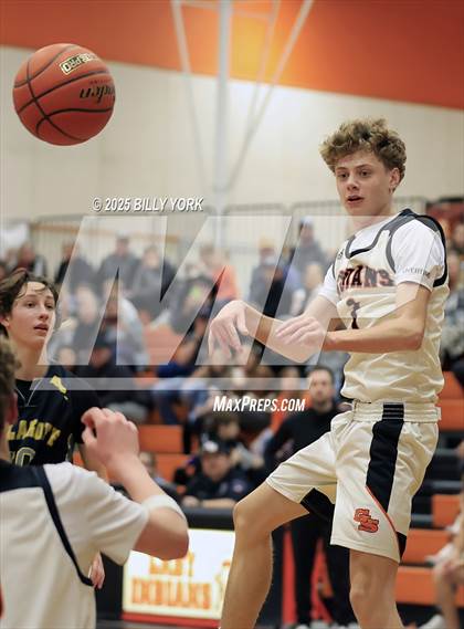 Thumbnail 1 in Grand Saline vs Malakoff photogallery.