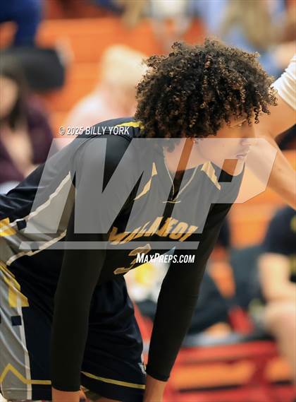 Thumbnail 2 in Grand Saline vs Malakoff photogallery.