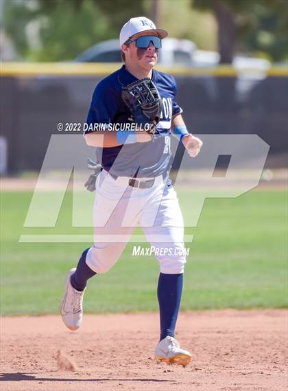 Thumbnail 3 in Ralston Valley vs. Wells (Coach Bob Invitational) photogallery.
