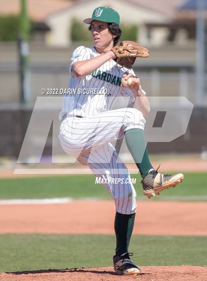 Thumbnail 3 in Ralston Valley vs. Wells (Coach Bob Invitational) photogallery.