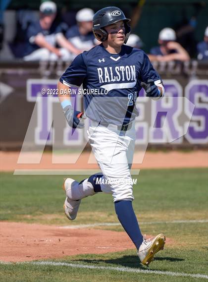 Thumbnail 2 in Ralston Valley vs. Wells (Coach Bob Invitational) photogallery.