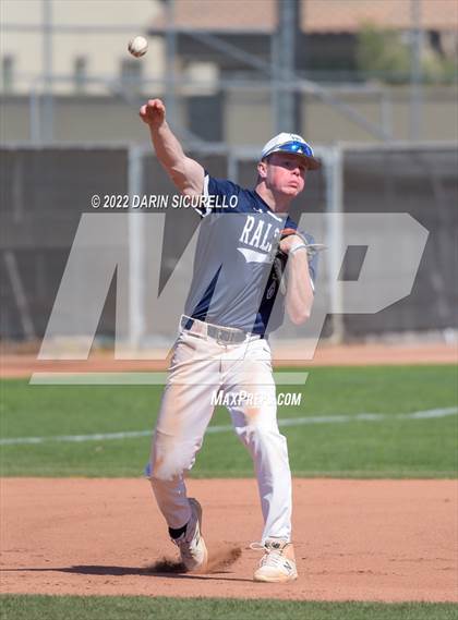 Thumbnail 2 in Ralston Valley vs. Wells (Coach Bob Invitational) photogallery.