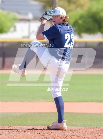 Thumbnail 1 in Ralston Valley vs. Wells (Coach Bob Invitational) photogallery.