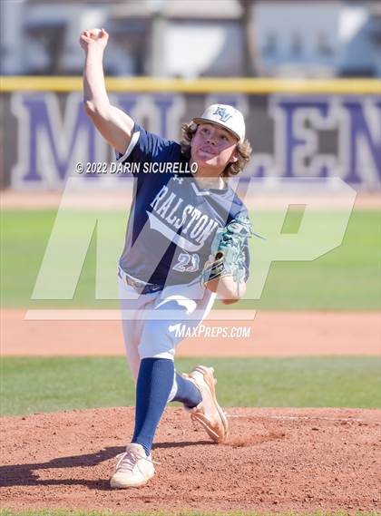 Thumbnail 1 in Ralston Valley vs. Wells (Coach Bob Invitational) photogallery.
