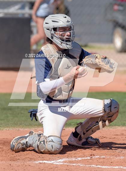 Thumbnail 2 in Ralston Valley vs. Wells (Coach Bob Invitational) photogallery.