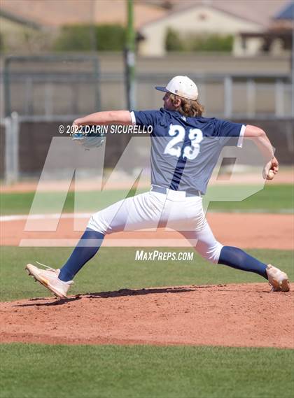 Thumbnail 1 in Ralston Valley vs. Wells (Coach Bob Invitational) photogallery.