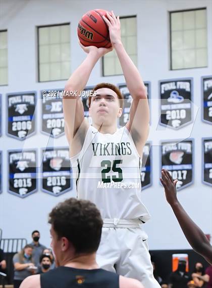 Thumbnail 3 in Sunnyslope vs. Mountain Pointe (AIA 6A Final)  photogallery.