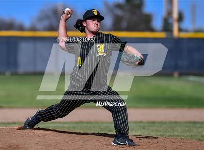 Thumbnail 1 in Sunny Hills @ Chino Hills photogallery.
