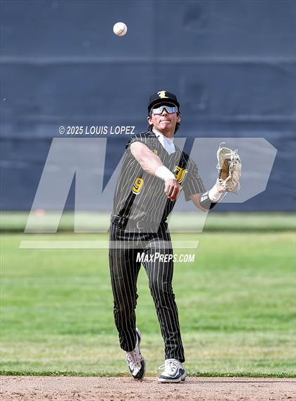 Thumbnail 2 in Sunny Hills @ Chino Hills photogallery.