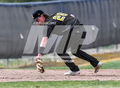 Thumbnail 1 in Sunny Hills @ Chino Hills photogallery.
