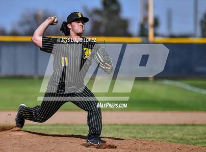 Thumbnail 2 in Sunny Hills @ Chino Hills photogallery.