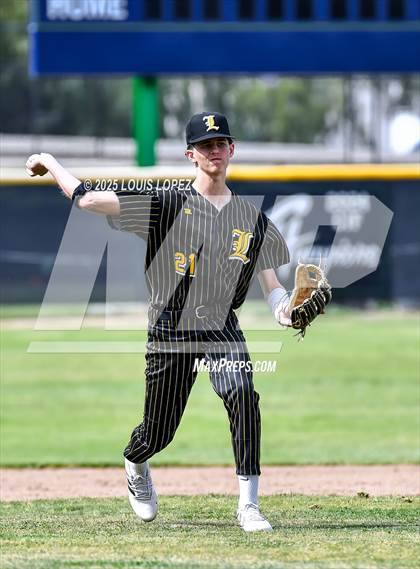 Thumbnail 1 in Sunny Hills @ Chino Hills photogallery.
