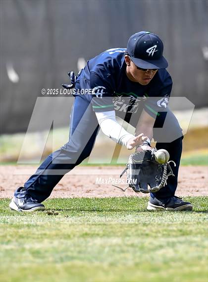 Thumbnail 2 in Sunny Hills @ Chino Hills photogallery.