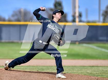 Thumbnail 1 in Sunny Hills @ Chino Hills photogallery.