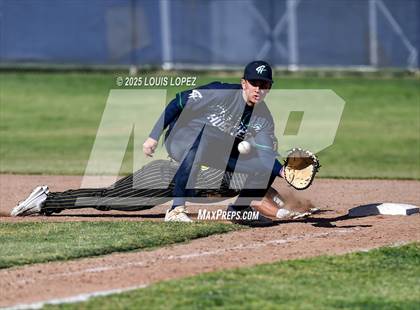 Thumbnail 3 in Sunny Hills @ Chino Hills photogallery.