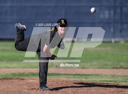 Thumbnail 2 in Sunny Hills @ Chino Hills photogallery.