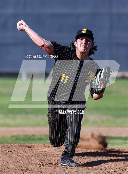 Thumbnail 2 in Sunny Hills @ Chino Hills photogallery.