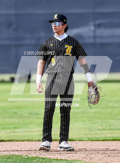 Thumbnail 2 in Sunny Hills @ Chino Hills photogallery.