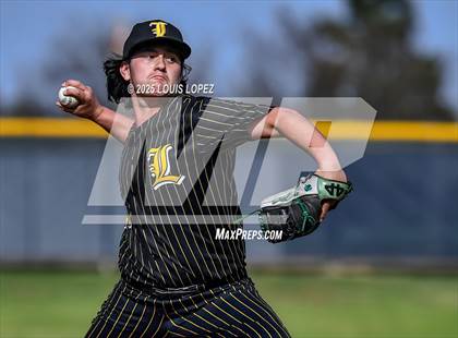 Thumbnail 1 in Sunny Hills @ Chino Hills photogallery.