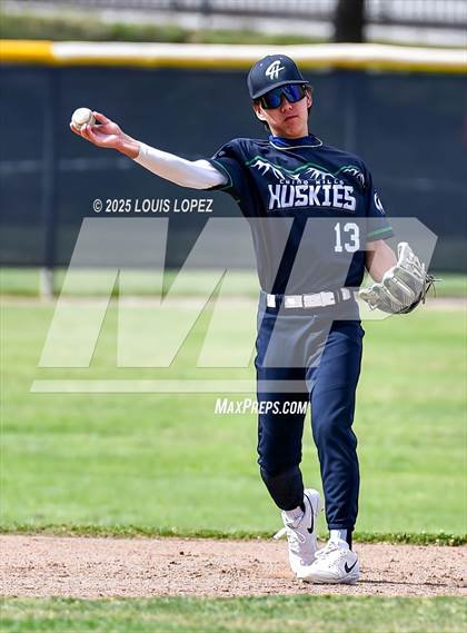 Thumbnail 3 in Sunny Hills @ Chino Hills photogallery.