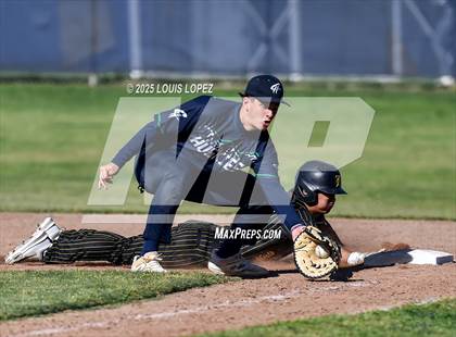 Thumbnail 1 in Sunny Hills @ Chino Hills photogallery.