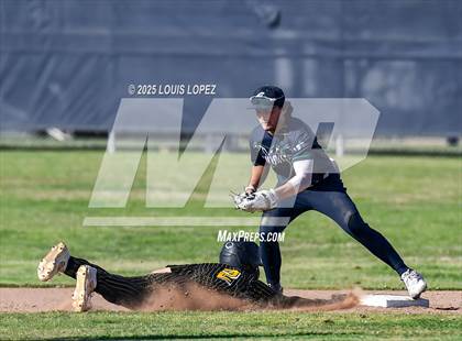 Thumbnail 1 in Sunny Hills @ Chino Hills photogallery.