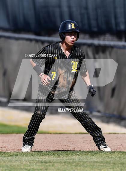 Thumbnail 3 in Sunny Hills @ Chino Hills photogallery.