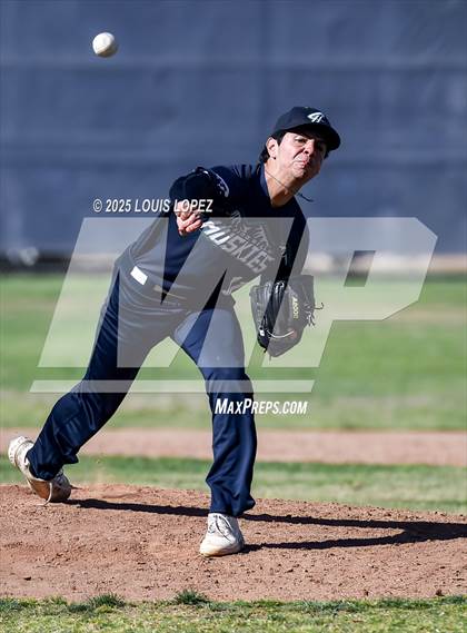 Thumbnail 1 in Sunny Hills @ Chino Hills photogallery.