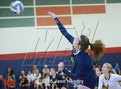 Thumbnail 1 in Notre Dame vs. Faith Lutheran (Durango Fall Classic) photogallery.