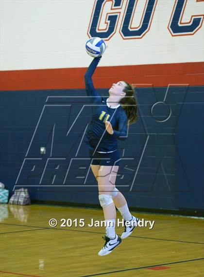 Thumbnail 3 in Notre Dame vs. Faith Lutheran (Durango Fall Classic) photogallery.