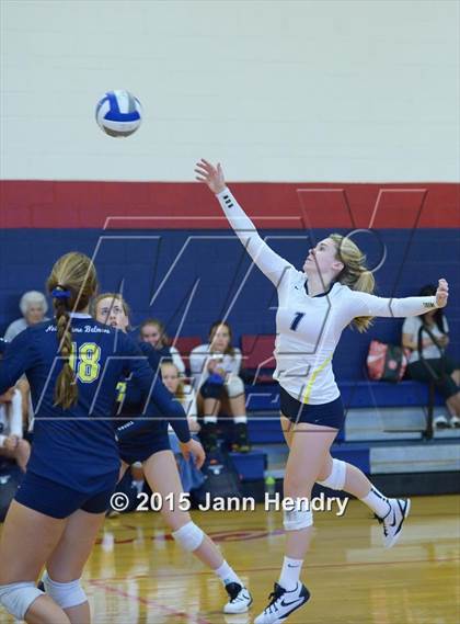 Thumbnail 2 in Notre Dame vs. Faith Lutheran (Durango Fall Classic) photogallery.