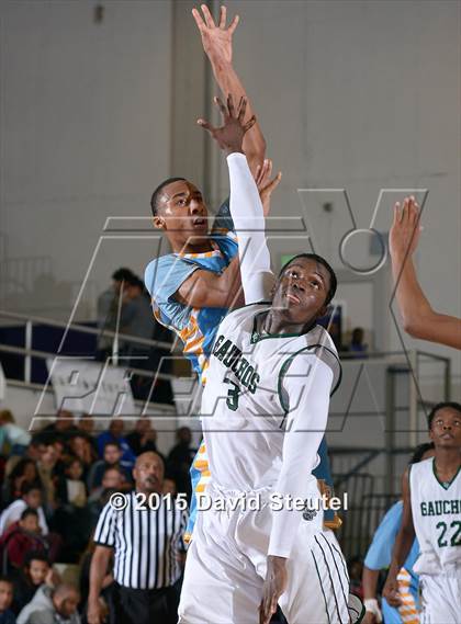 Thumbnail 2 in Burbank vs. El Cerrito (St. Hope Elite Classic) photogallery.