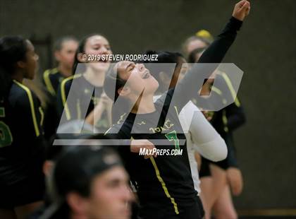 Thumbnail 1 in Tracy vs. Vacaville photogallery.