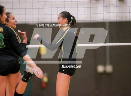 Thumbnail 1 in Tracy vs. Vacaville photogallery.