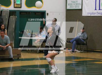 Thumbnail 1 in Tracy vs. Vacaville photogallery.
